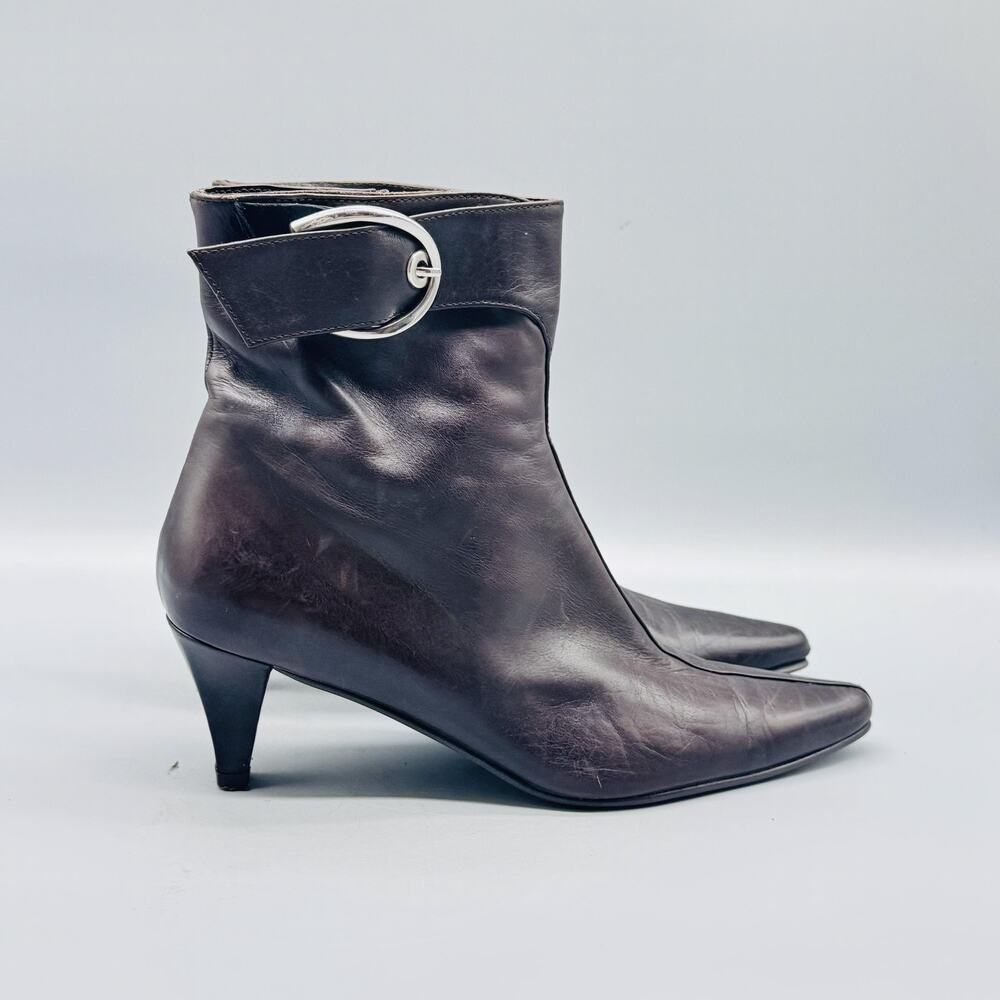 Stuart Weitzman Boots Women 6 Brown Leather Ankle Pointed Toe Buckle Kitten Heel